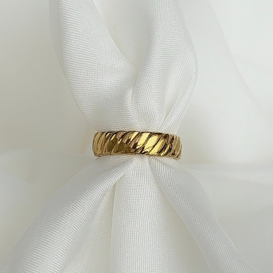 Stripe | Ring