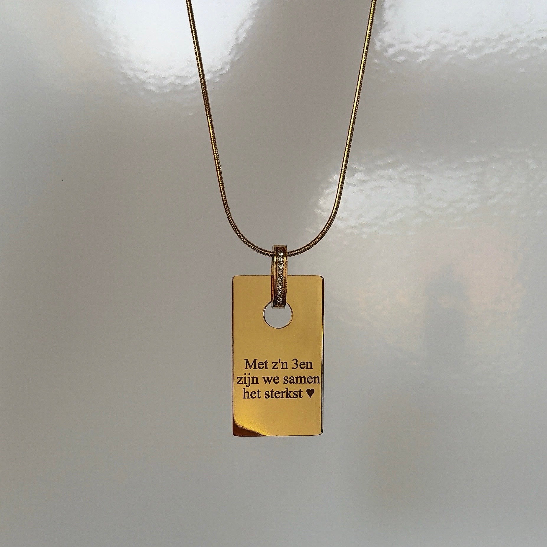 Vierkante Naamketting Met Diamantjes | Graveerbare Ketting