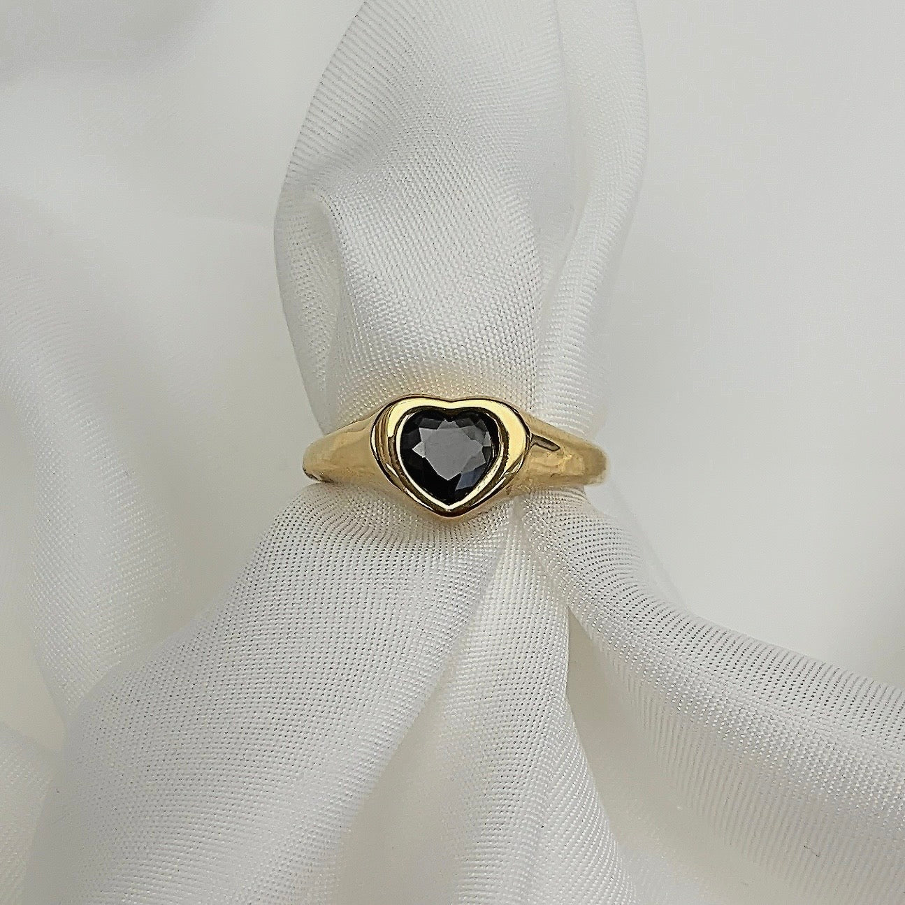 Love | Ring