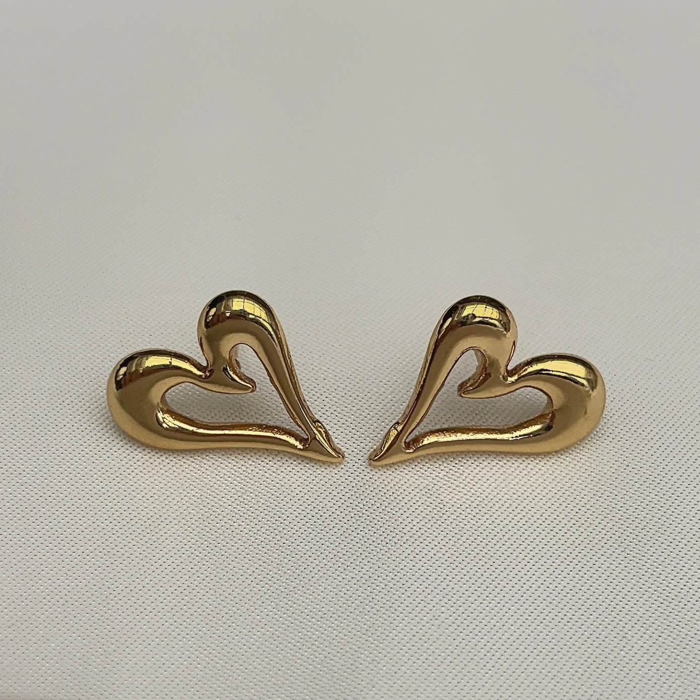 Tiny Heart | Oorbel