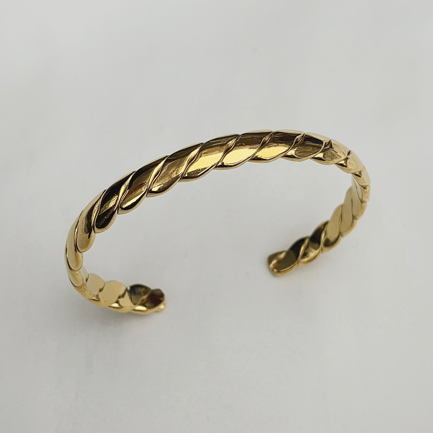 Leila | Bangle
