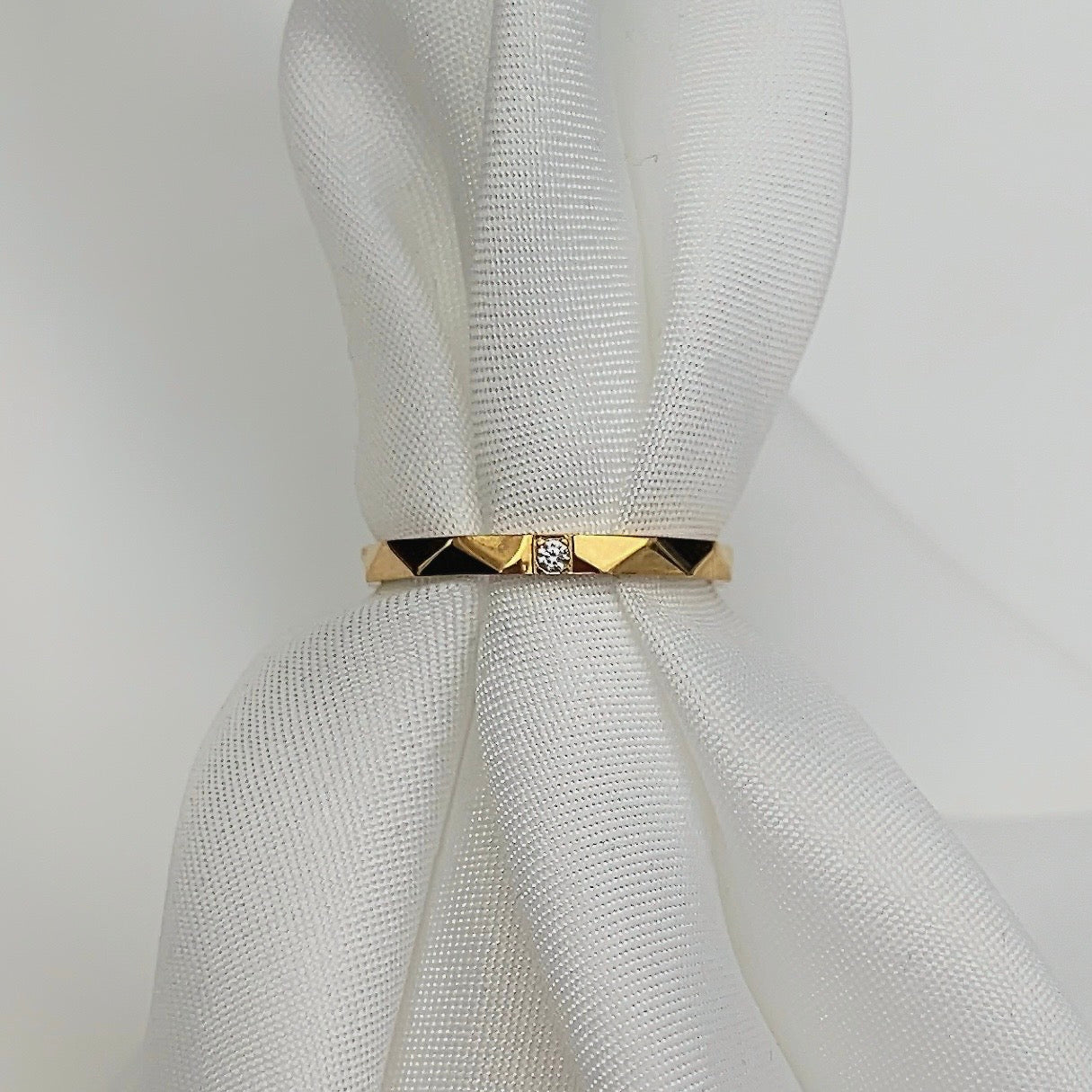 Plain Diamond | Ring
