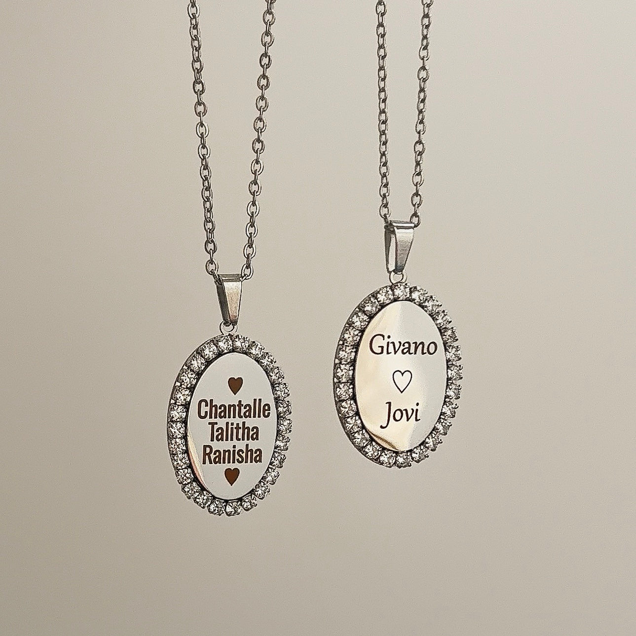 Diamantjes Zilverkleurige naamketting | Graveerbare Ketting