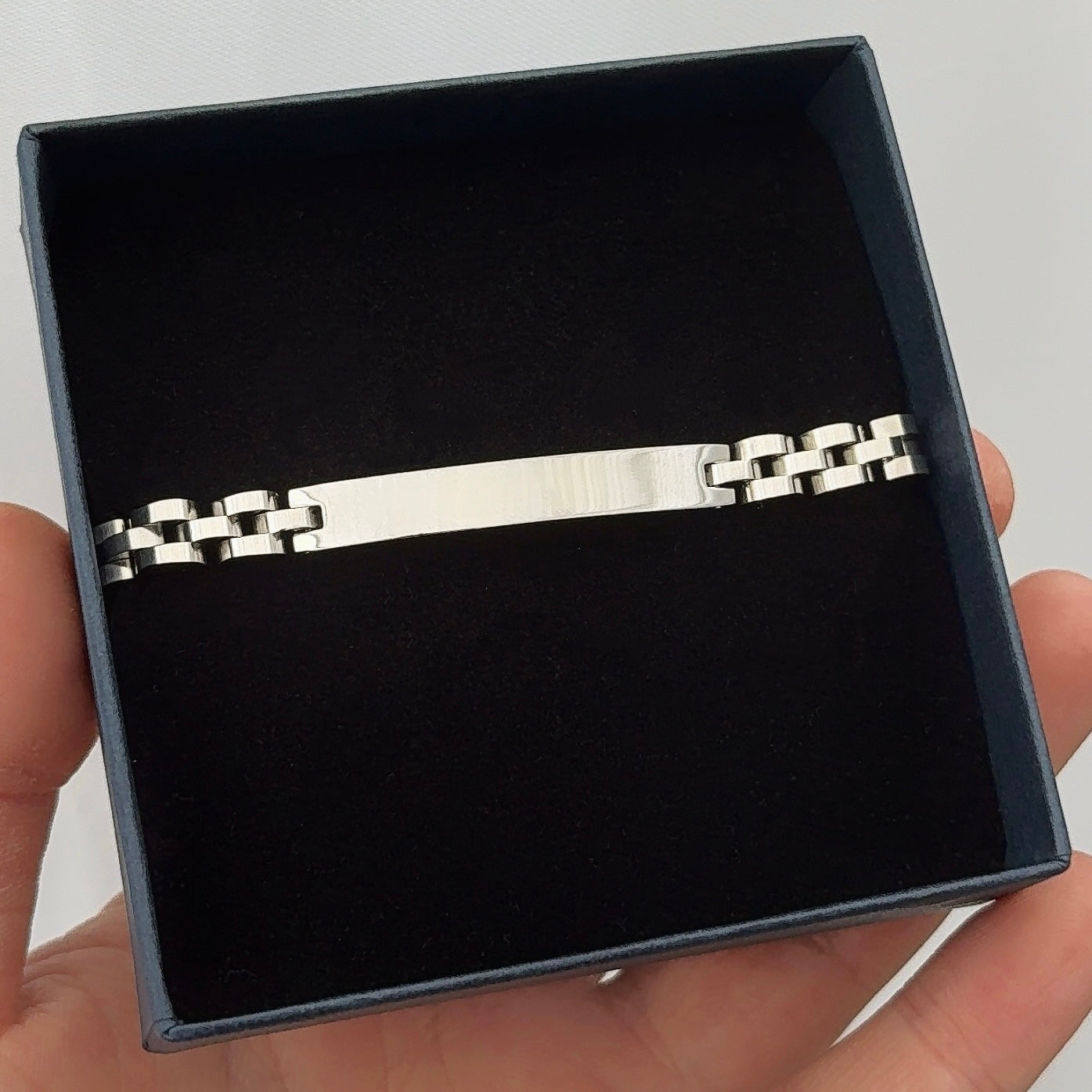 Velia Armband met Naam Zilver | Graveerbare Armband