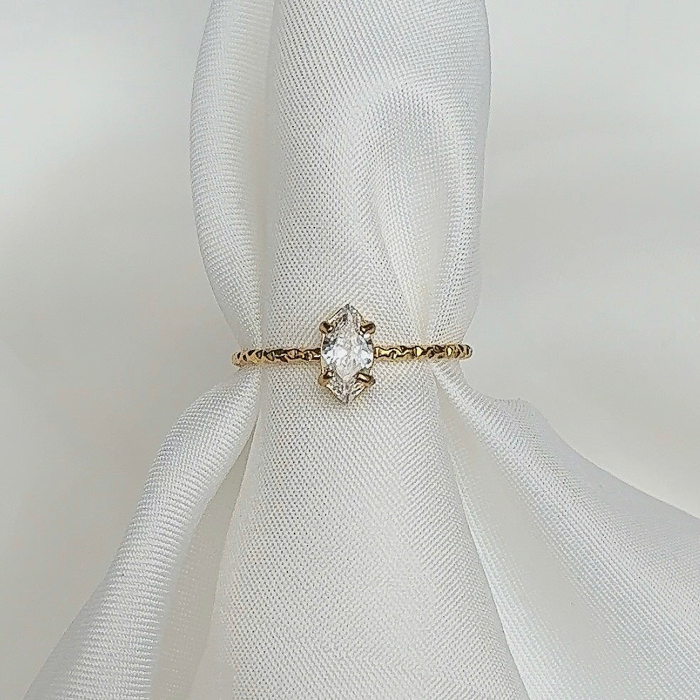 Quin | Ring