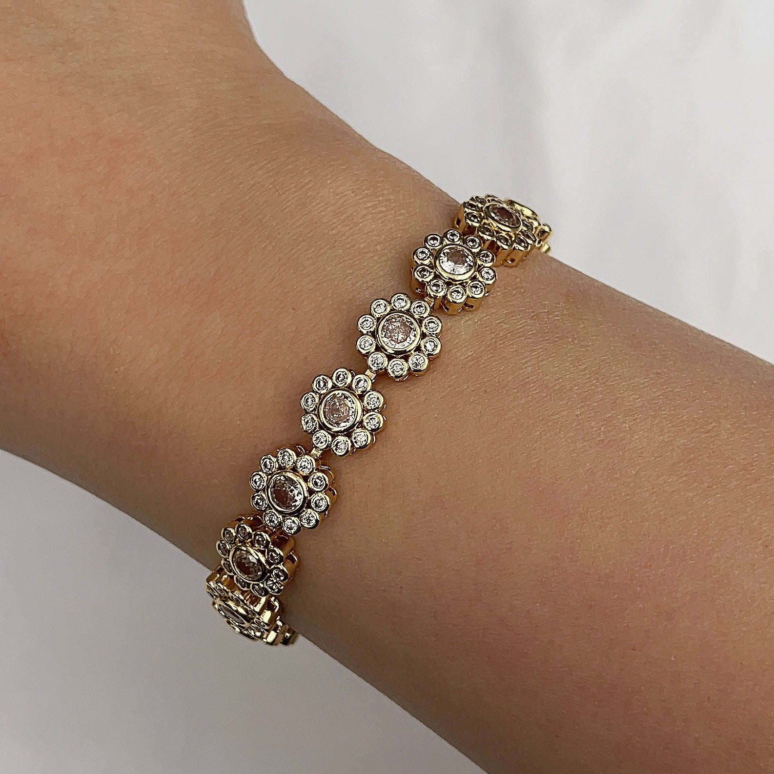 Goud kleurig Armband met Steentjes 