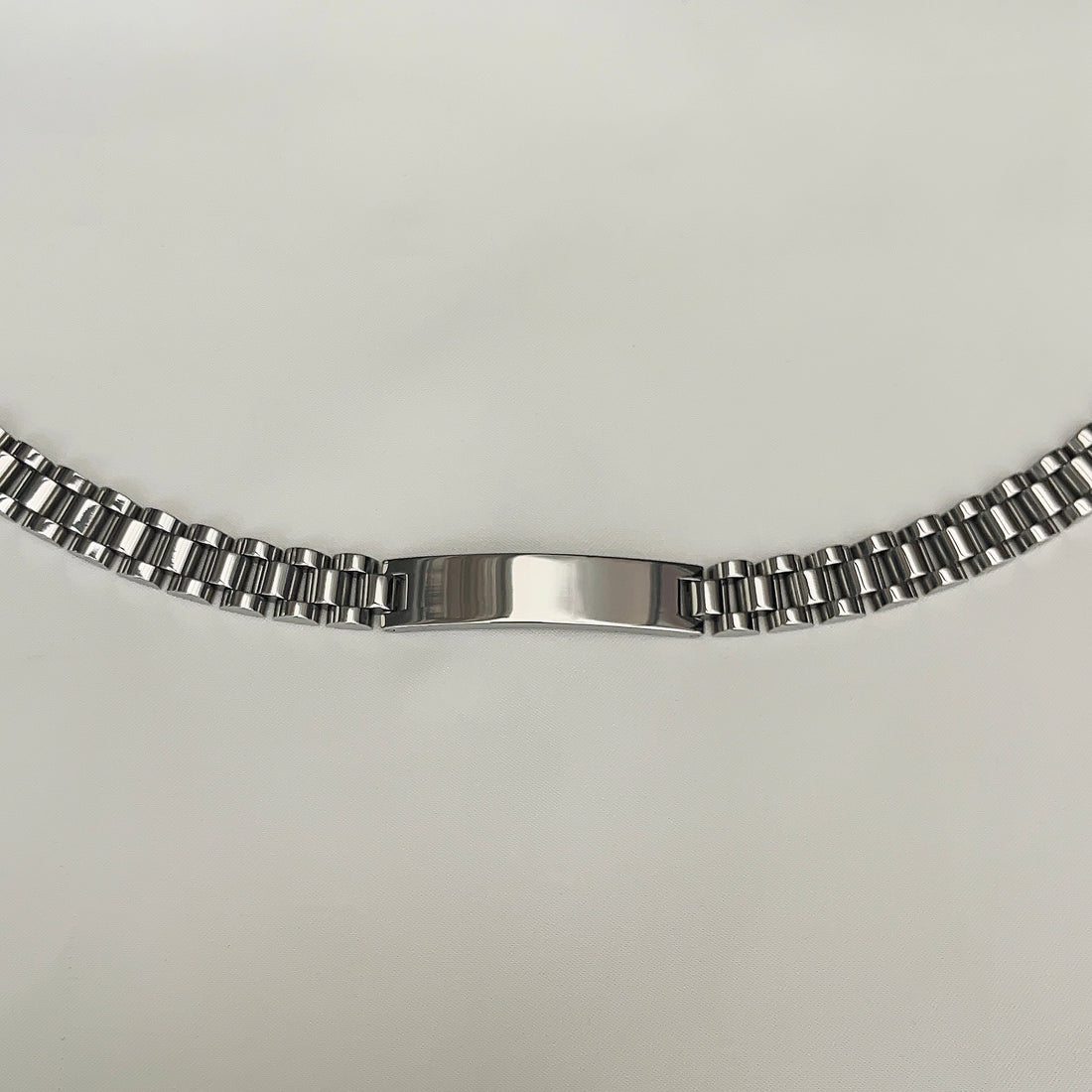 Velia Armband met Naam Zilverkleurig | Graveerbare Armband