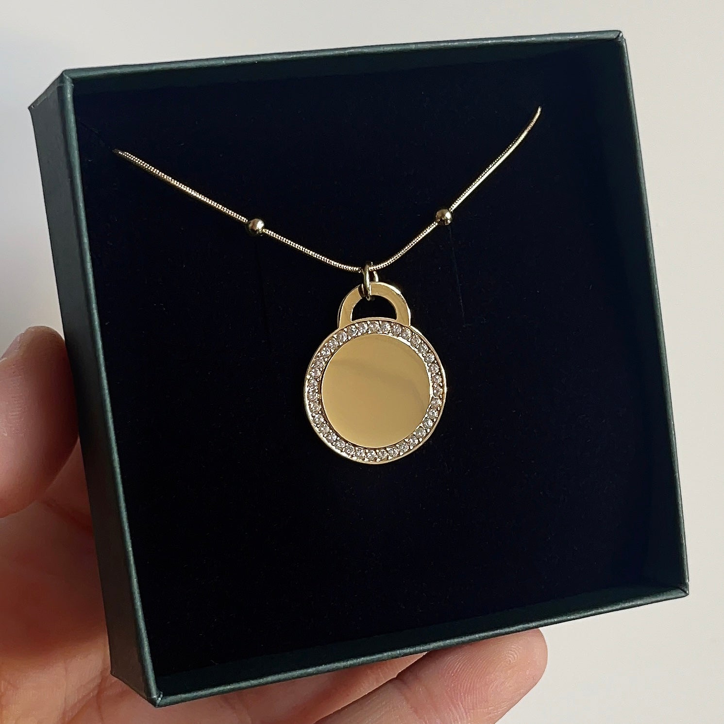 Ronde Naamketting met Diamantjes | Graveerbare Ketting