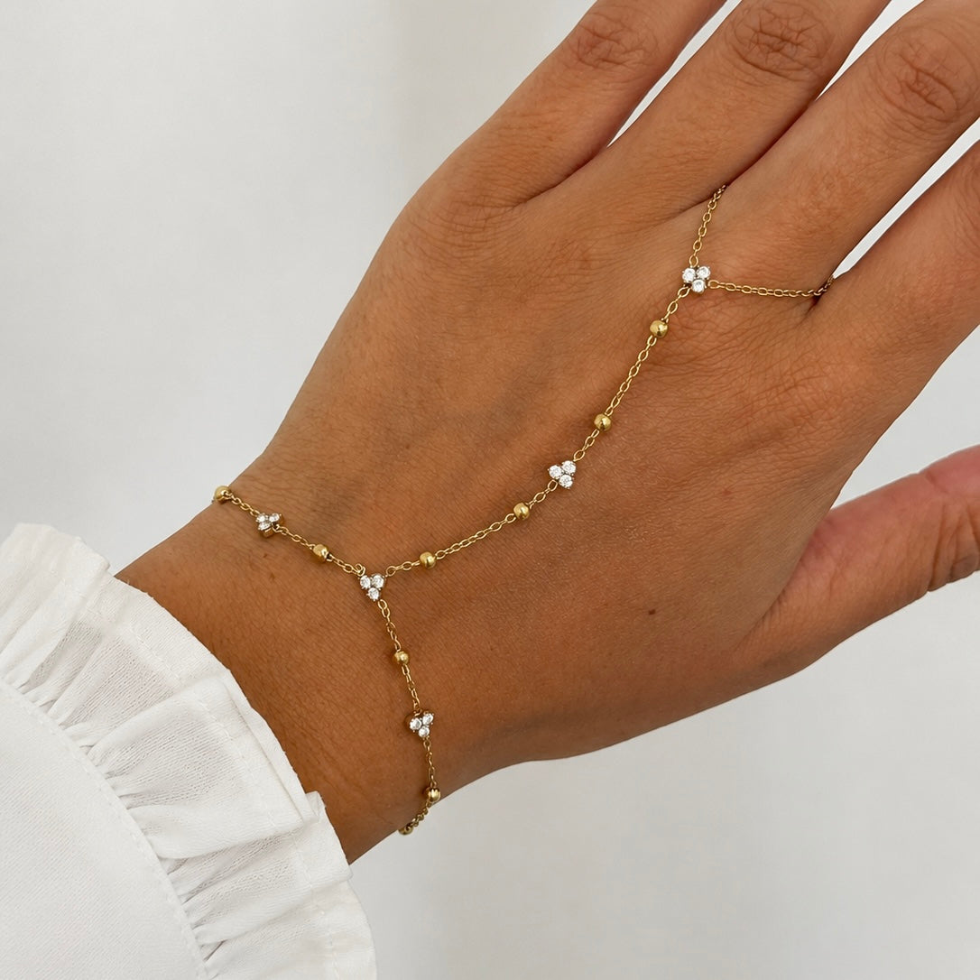 Triple Diamonds | Handchain