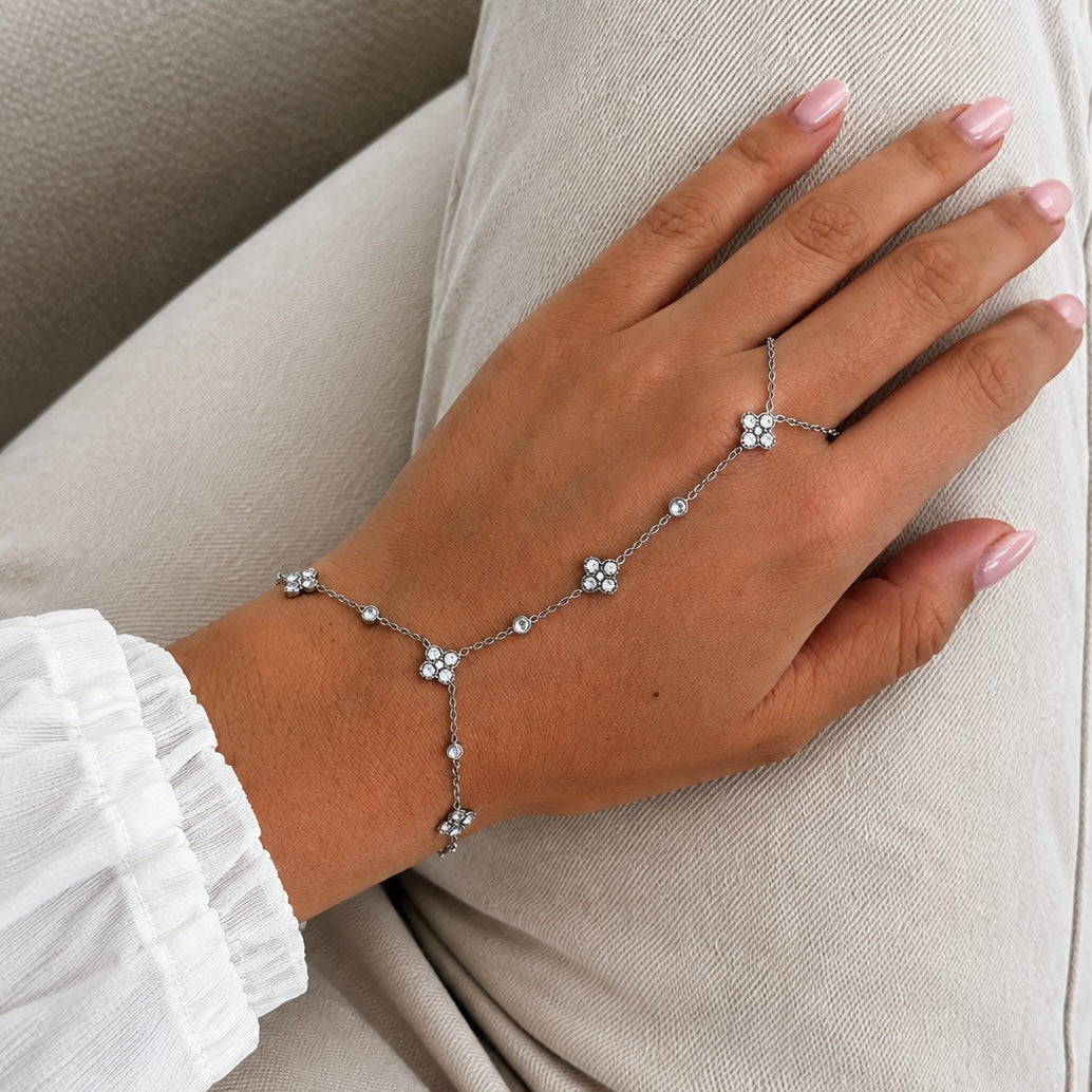 Clover Silver | Handchain